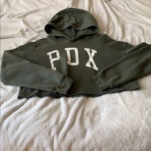PDX cropped army green hoodie